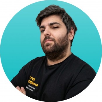 Михаилидис Георгис - КИБЕРшкола программирования для детей, компьютерные курсы для школьников, начинающих и подростков - KIBERone г. Тюмень